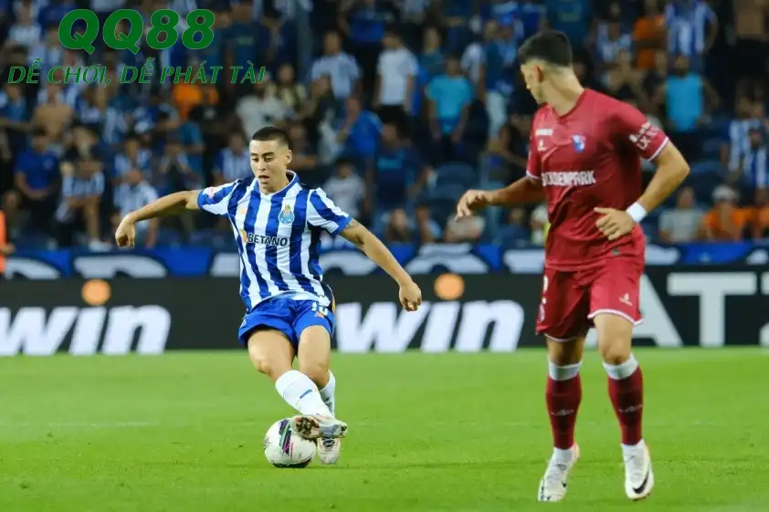 Porto hoàn toàn vượt trội ở trận đấu này. Porto hoàn toàn vượt trội ở trận đấu này.