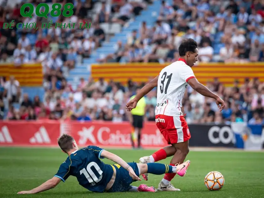 Girona không còn là chú ngựa ô của La Liga (Ảnh: Marca) Girona không còn là chú ngựa ô của La Liga (Ảnh: Marca)